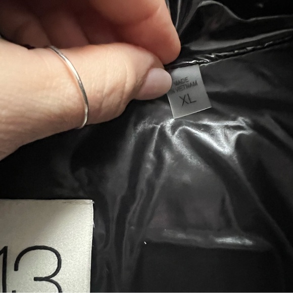 Women's S13 Lexie Water-Resistant Puffer Coat Black Size XL - Picture 4 of 6